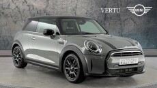 MINI Hatchback 1.5 Cooper Classic 3dr Petrol Hatchback